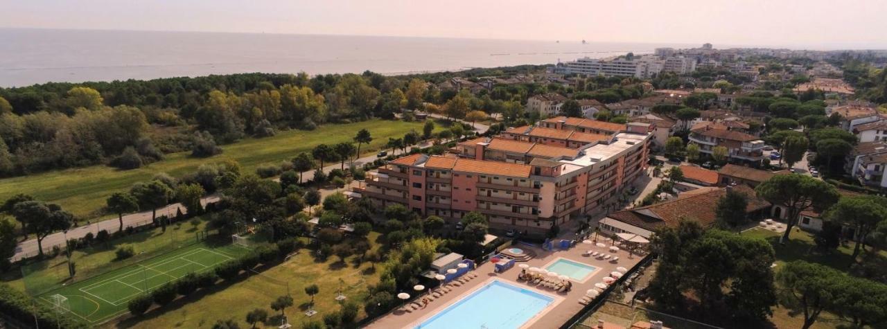 Aparthotel Costa Paradiso リド・アドリアーノ エクステリア 写真